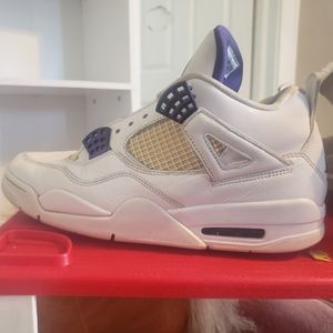 Jordan 4